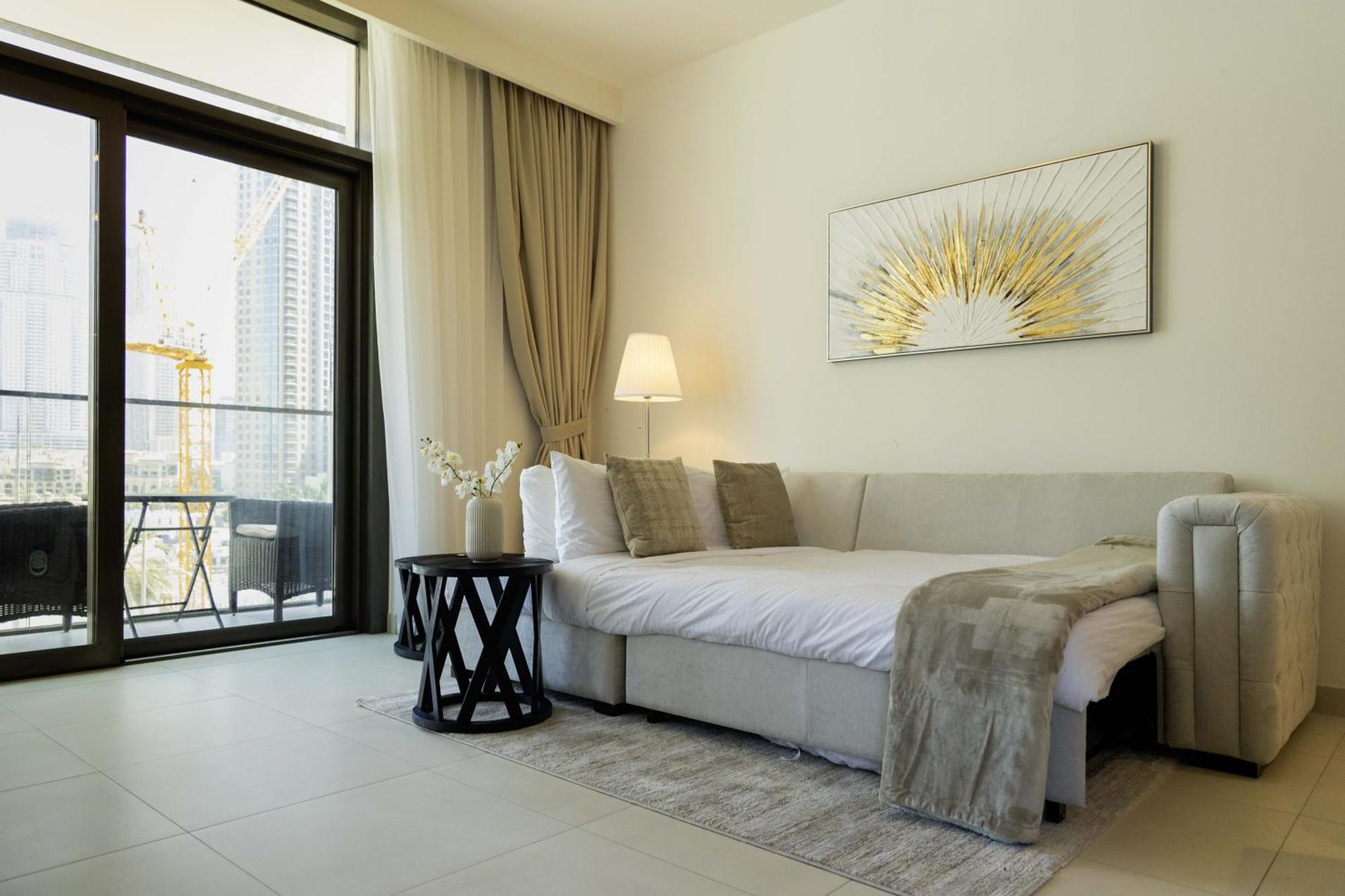 Appartamento Sleeps 6 Burj Views Steps From Dubai Mall Esterno foto